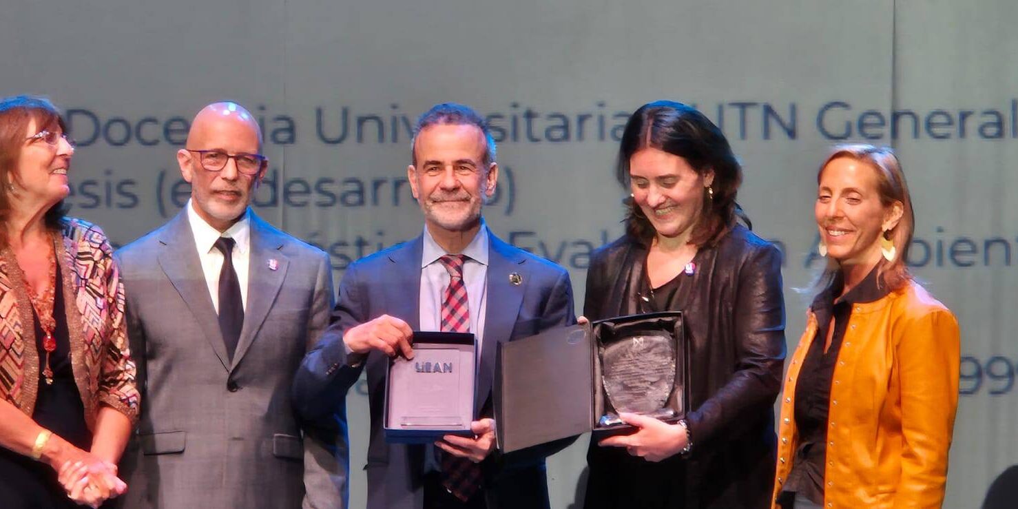 abb21ac1-84fd-4425-bb59-fa14011d9567