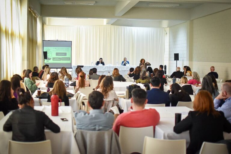 9af425a6-c640-4289-a8ae-a78ba93be289