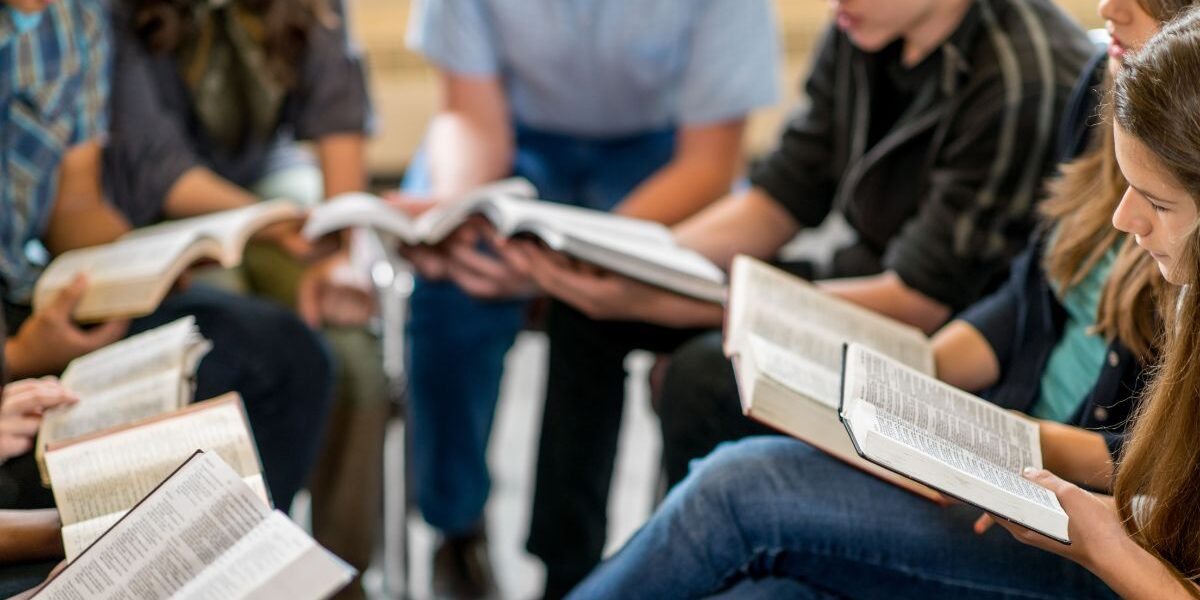 ¿Dónde estudiar psicología en Buenos Aires? ¿Dónde estudiar psicología en Buenos Aires? Estudiantes universitarios durante su formación académica