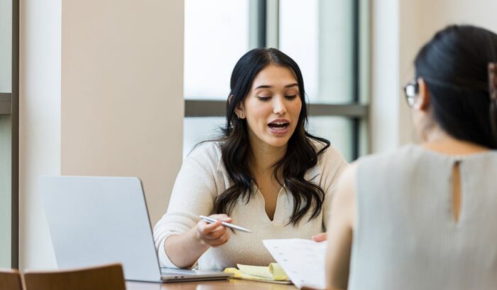 ¿Qué hace un profesional de Recursos Humanos? Gestión de selección, capacitación y desarrollo de equipos